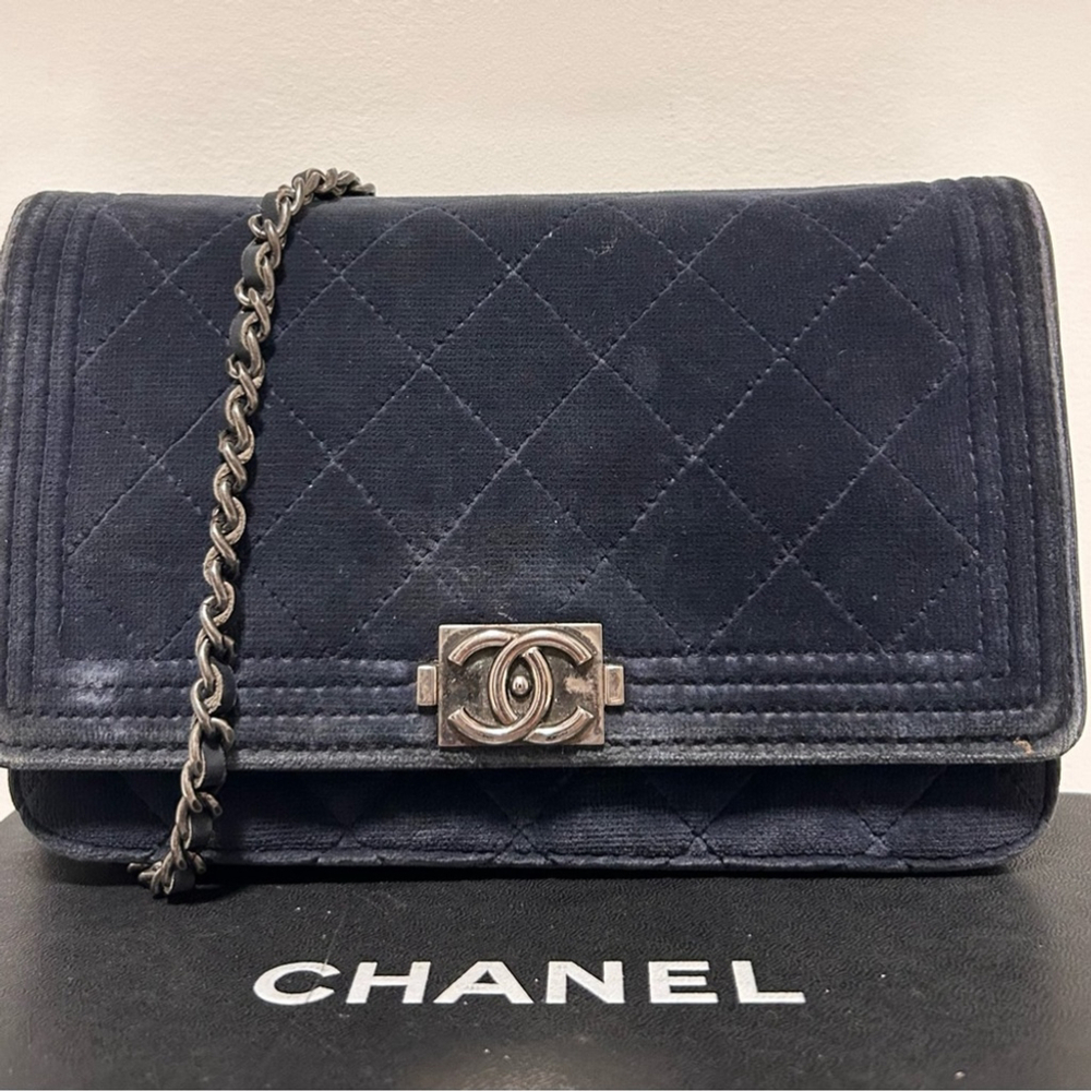 Chanel Navy Boy Velvet WOC